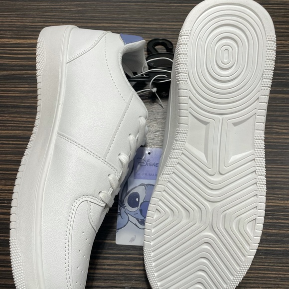 NWT Lilo and stitch shoes size 6 / 7 / 8 / 9 / 10 - Picture 3 of 3